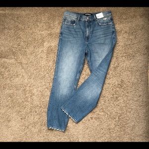 Express jeans never worn.